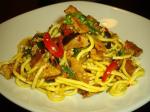 Sałatki i surówki: Chow mein
